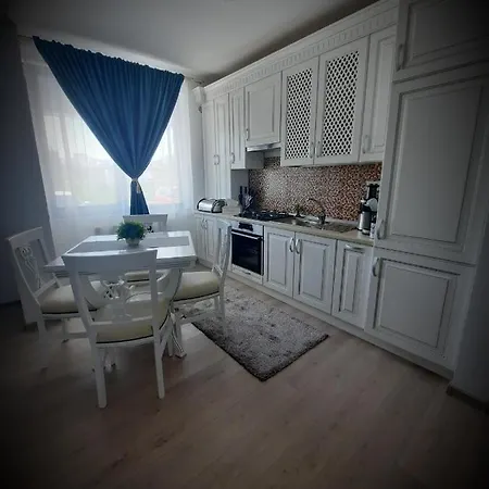 Apartament Garsoniera Luxury